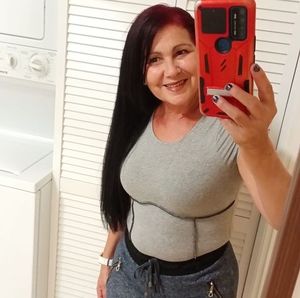 Meet your Posher, Lazara